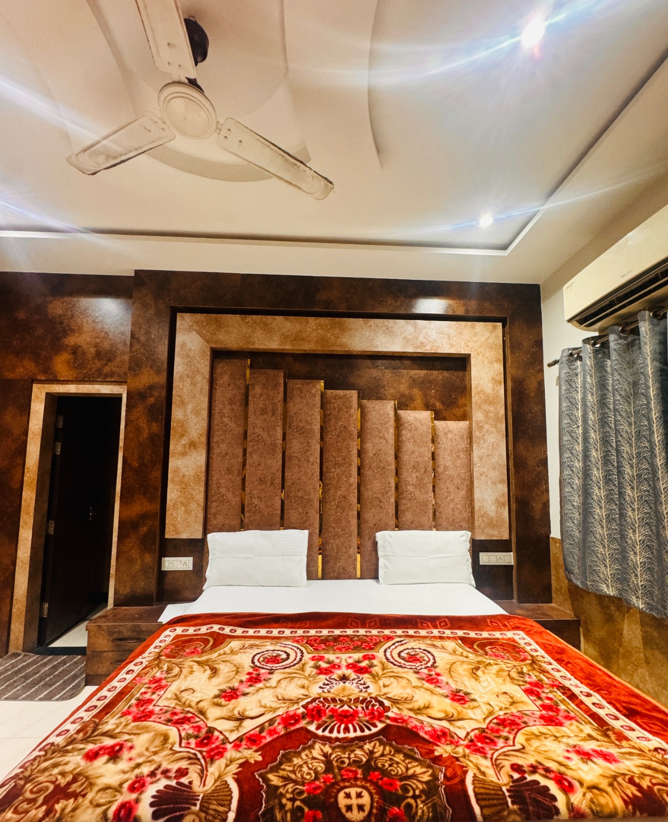 WhatsApp Image 2025-10-13 at 09.24.42_ea0facbe